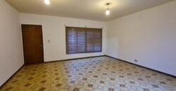 ¡VENTA DE CASA EN ZONA PRIVILEGIADA DE GODOY CRUZ!