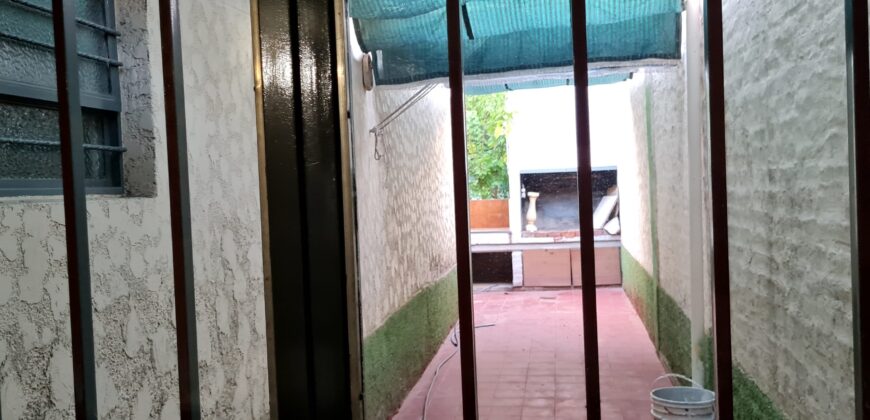 ¡VENTA DE CASA EN ZONA PRIVILEGIADA DE GODOY CRUZ!
