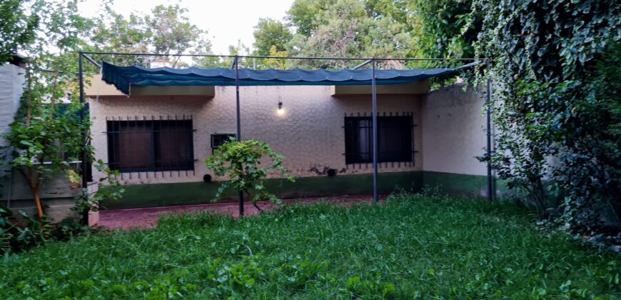 ¡VENTA DE CASA EN ZONA PRIVILEGIADA DE GODOY CRUZ!