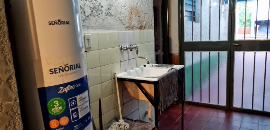 ¡VENTA DE CASA EN ZONA PRIVILEGIADA DE GODOY CRUZ!