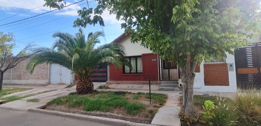 ALQUILER CASA BARRIO ALCOTAN GODOY CRUZ – MENDOZA –