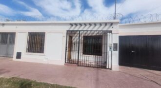 ¡VENTA- OPORTUNIDAD ÚNICA EN GUAYMALLÉN! CASA + DEPTO DE INVERSIÓN.