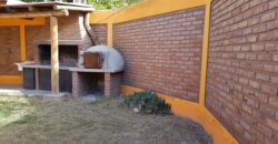 ¡VENTA- OPORTUNIDAD ÚNICA EN GUAYMALLÉN! CASA + DEPTO DE INVERSIÓN.